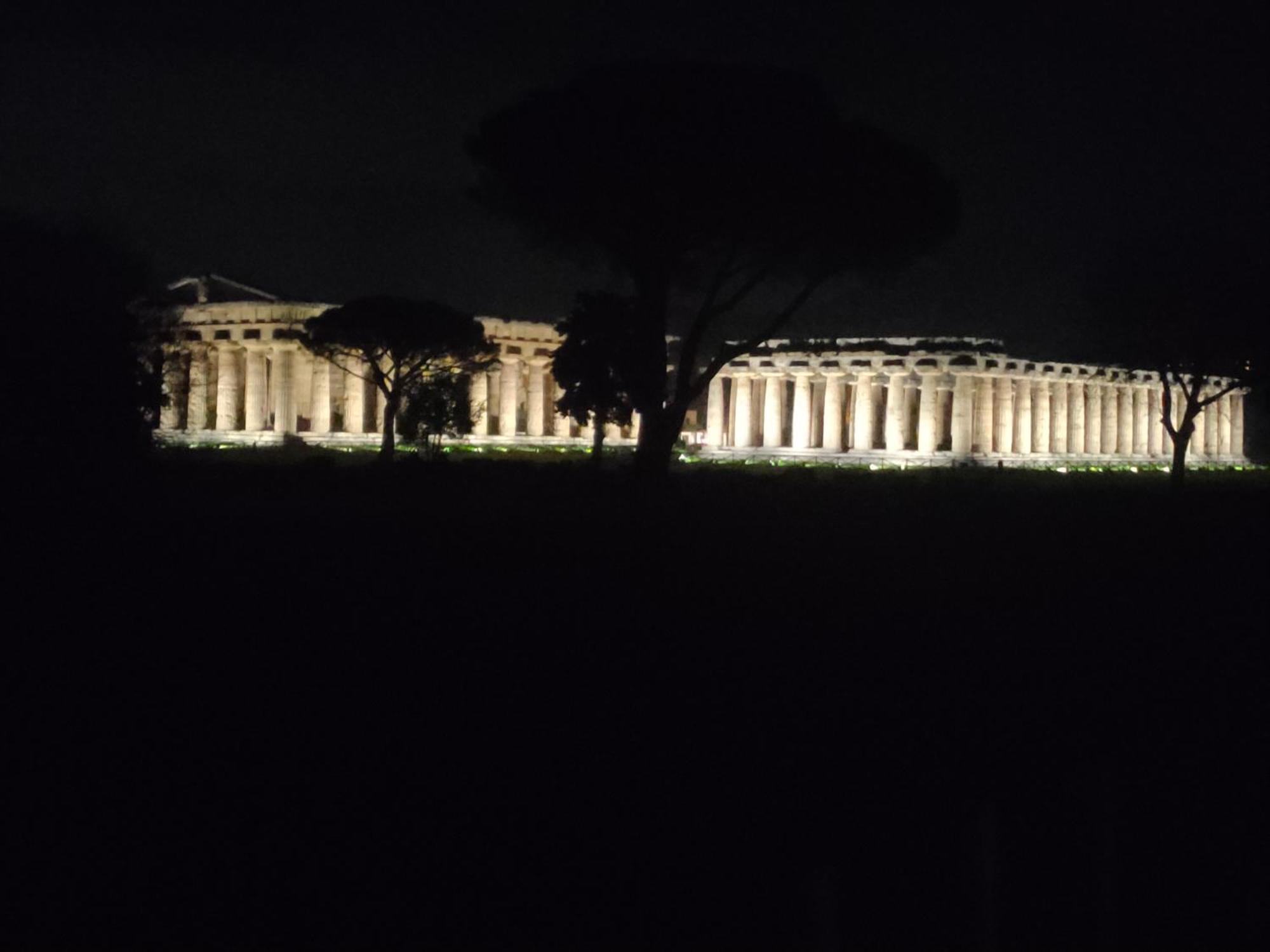 Ferienwohnung Il Giardino Di Athena 1 Paestum Exterior foto